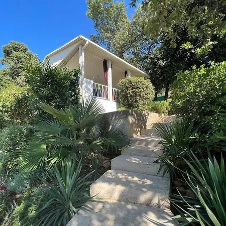 Rosemary Apartamento *